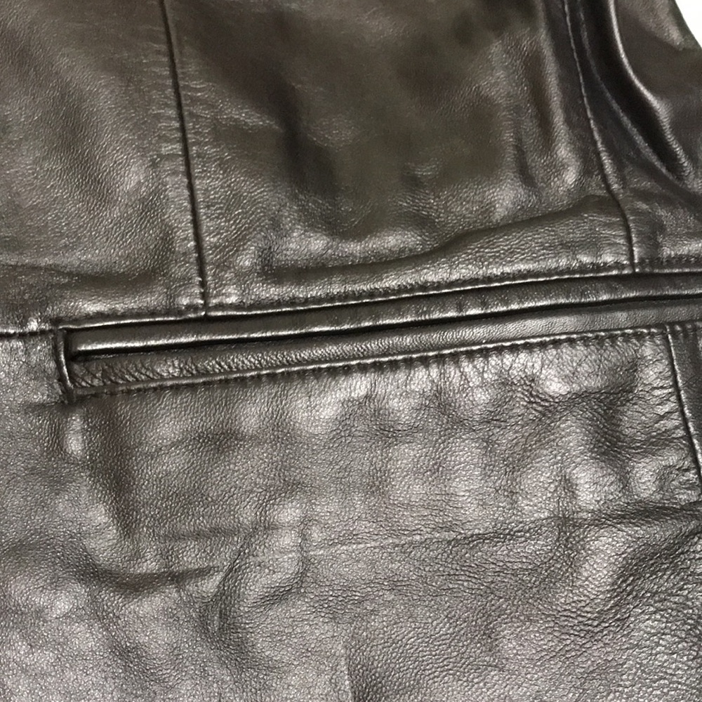 Jones New York leather blazer or jacket - Picture 15 of 16